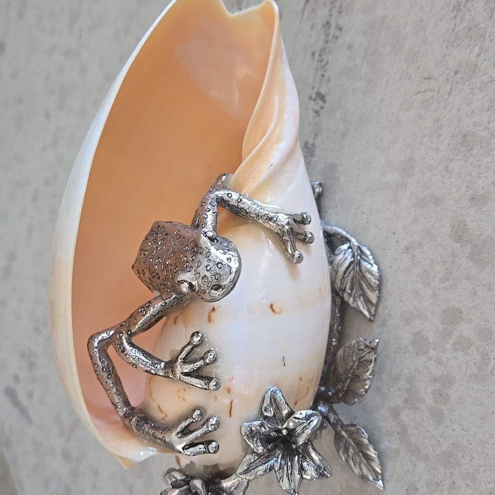 Pewter Melo Frog Shell Decor - Picture 5 of 6